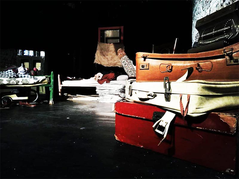 Kapıcı - Sahne Görüntüsü 4