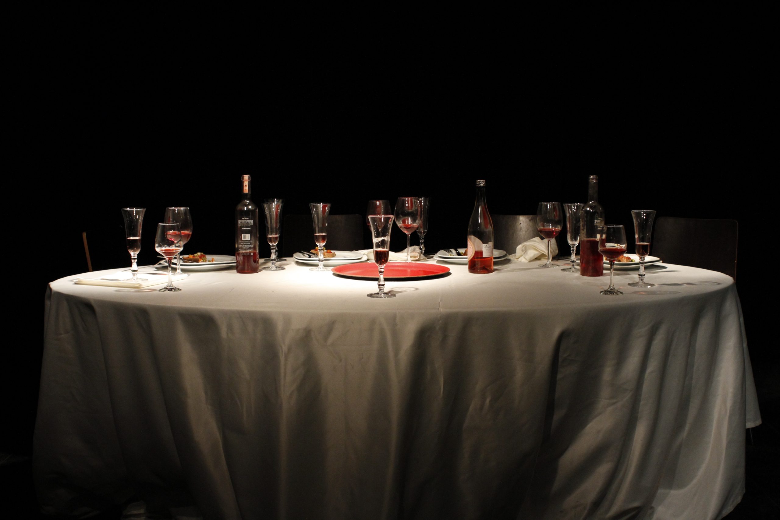 Kutlama - Gri Sahne tiyatro oyunu sahne görseli